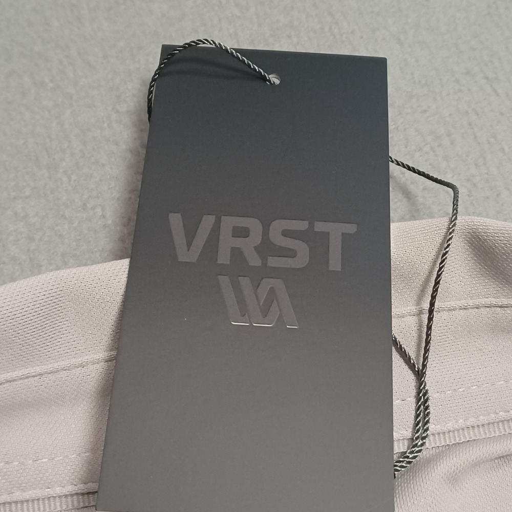 VRST Short Sleeve Button Up Mens M Light Grey SS Button Up Four-Way Stretch - Picture 11 of 12